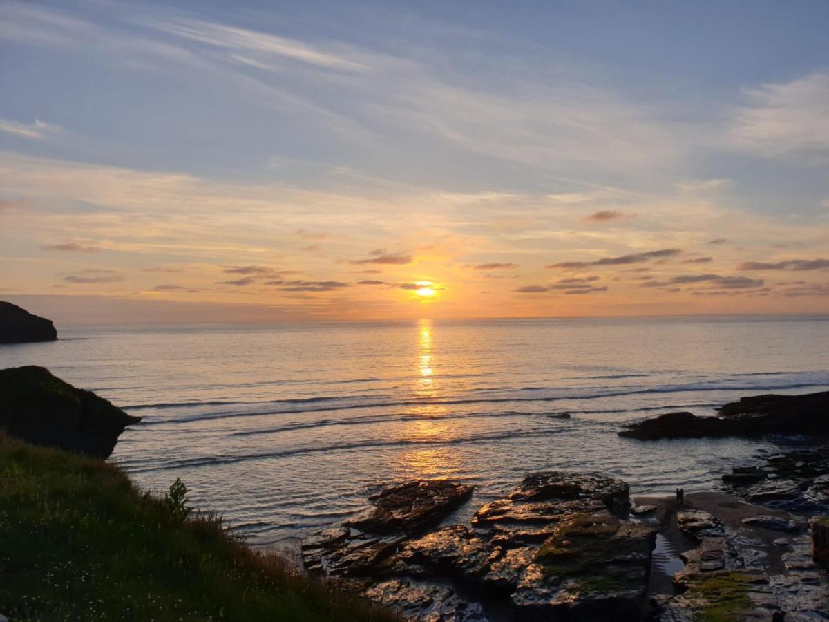Polrunny Farm Blackberry Cottage - Cornwall Bliss In Sight Of The Sea Боскасл Экстерьер фото