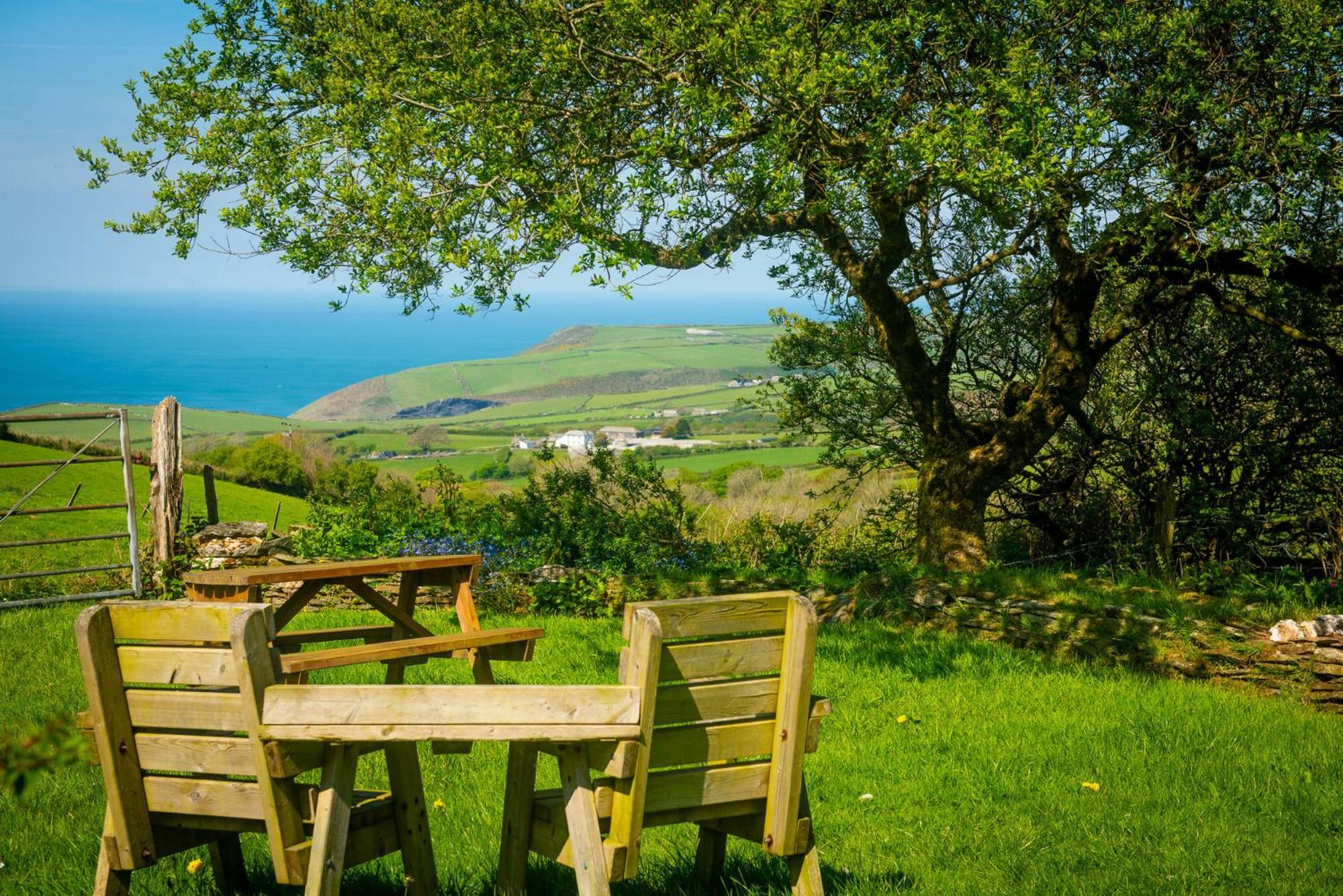 Polrunny Farm Blackberry Cottage - Cornwall Bliss In Sight Of The Sea Боскасл Экстерьер фото